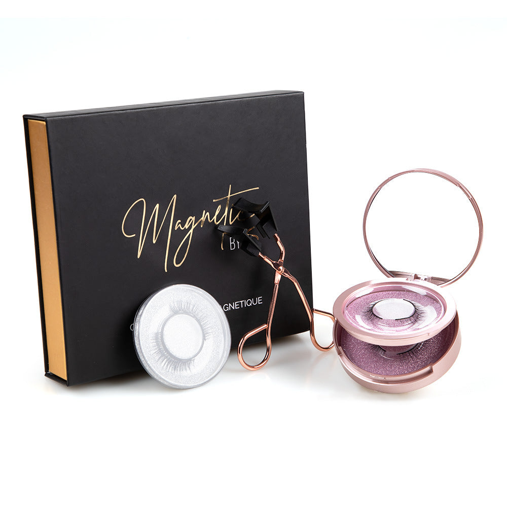 Reusable Magnetic Self-Adhesive Eyelashes No Eyeliner or Glue Needed False Lashes Stable and Easy to Put on Natural Look and Waterproof Fake Eyelashes